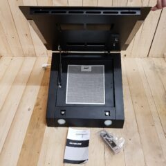 Silverline emhætte SM 3374, Kapacitet 237- 597 m3/t (60 cm) • Lydniveau 47 – 65 dB (60 cm) • Energiklasse A • 3 hastigheder • Easytouch betjening