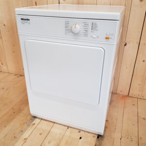 Miele aftræk tørretumbler T8302 (kun 12 mdr gammerl)
