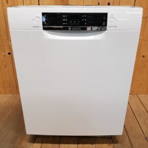 Bosch opvaskemaskine SMU46KW02S/09  *A++ (Energiklasse E iflg. den nye energimærkning) *Bestikbakke *Lydniveau 46 dB(A)