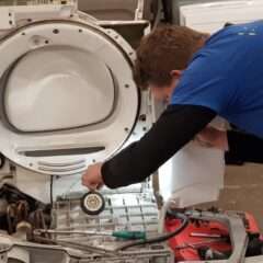 Tryk her for gratis tilbud på reparation på vores værksted (Vaskemaskiner, Tørretumbler, Opvaskemaskiner)